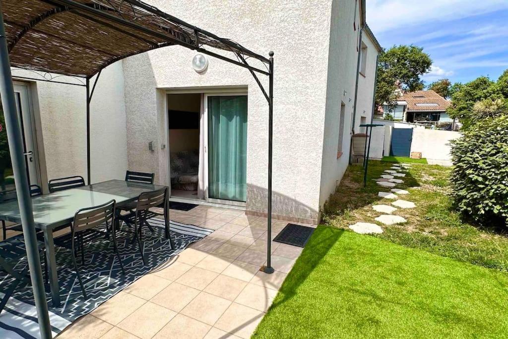 Appart Independent Garden Pool & Spa Sussargues Exterior foto